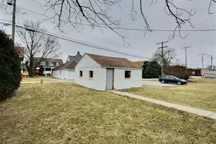 204 E Seymour St, Kentland, IN 47951 - Photo 15