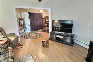 204 E Seymour St, Kentland, IN 47951 - Photo 3