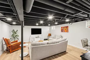 218 Sunset Ln, Munster, IN 46321 - Photo 19