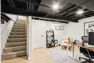 218 Sunset Ln, Munster, IN 46321 - Photo 23