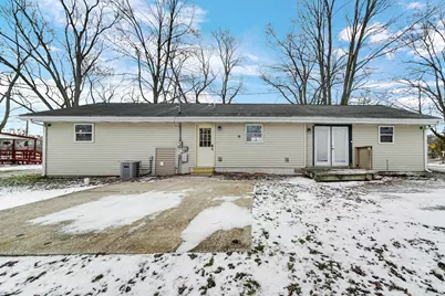 305 E Jackson Street, Chesterton, IN 46304 - Photo 21