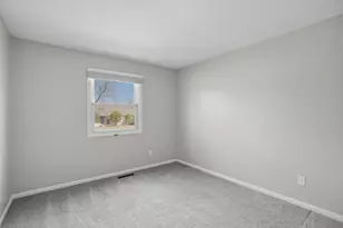 1540 Tulip Ln, Munster, IN 46321 - Photo 17