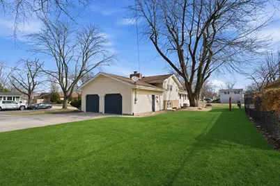 1540 Tulip Lane, Munster, IN 46321 - Photo 25