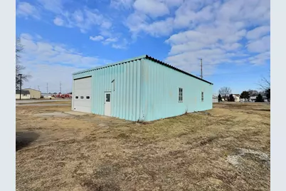 402 E Old 41 Road, Kentland, IN 47951 - Photo 3