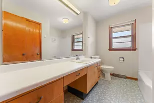 8626 Christopher Dr, Saint John, IN 46373 - Photo 13