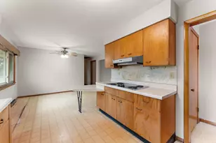 8626 Christopher Dr, Saint John, IN 46373 - Photo 7