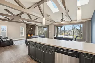 1455 Janice Dr, Schererville, IN 46375 - Photo 7