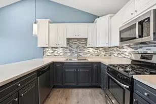 1455 Janice Dr, Schererville, IN 46375 - Photo 9