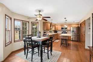 11063 Marion Pl, Crown Point, IN 46307 - Photo 5