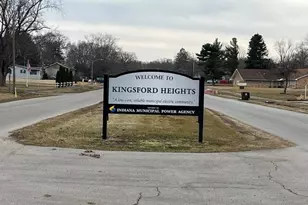 522 Oxford Rd, Kingsford Heights, IN 46346 - Photo 5