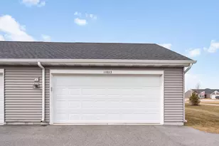 11803 Rhode Island St, Crown Point, IN 46307 - Photo 17