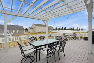 10843 Hillcrest Ln, Dyer, IN 46311 - Photo 33