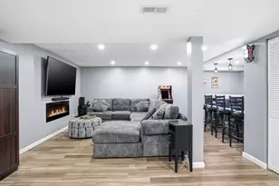 10843 Hillcrest Ln, Dyer, IN 46311 - Photo 25