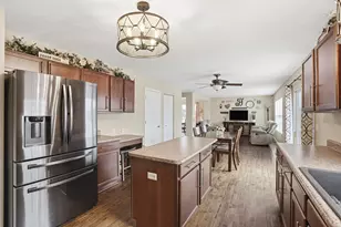 10843 Hillcrest Ln, Dyer, IN 46311 - Photo 11