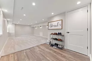 3036 99th St, Highland, IN 46322 - Photo 17