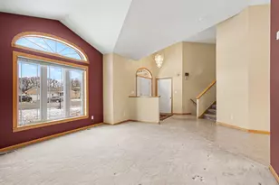 6939 Ivy Ave, Portage, IN 46368 - Photo 11