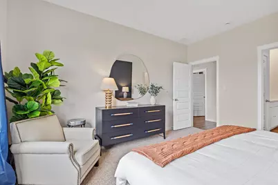 176 Cressmoor Boulevard, Hobart, IN 46342 - Photo 13