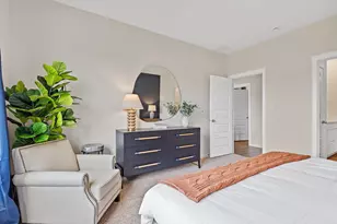 176 Cressmoor Blvd, Hobart, IN 46342 - Photo 13