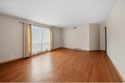 1634 Wilson Street, Munster, IN 46321 - Photo 9