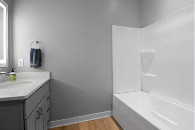 3911 Crown Drive, Valparaiso, IN 46383 - Photo 31