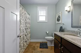 3911 Crown Dr, Valparaiso, IN 46383 - Photo 19