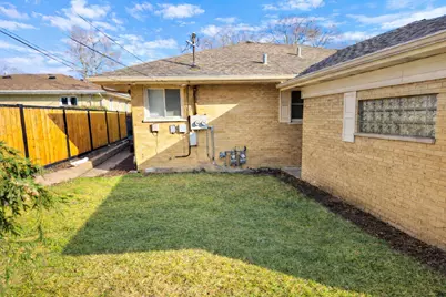 222 Broadmoor Avenue, Munster, IN 46321 - Photo 11