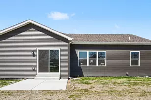 6065 Robbins Rd, Portage, IN 46368 - Photo 15