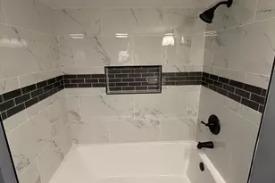 132 W 43rd Ave, Gary, IN 46408 - Photo 17