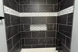 132 W 43rd Ave, Gary, IN 46408 - Photo 11