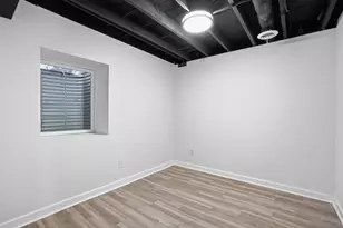 2407 W 78th Ave, Merrillville, IN 46410 - Photo 21