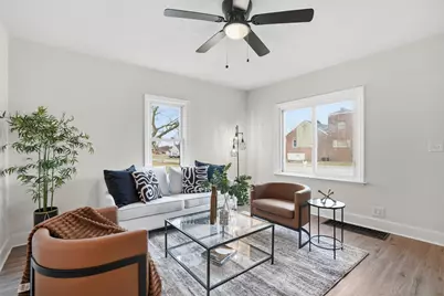 2407 W 78th Avenue, Merrillville, IN 46410 - Photo 3