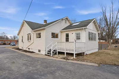 2407 W 78th Avenue, Merrillville, IN 46410 - Photo 23