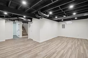 2407 W 78th Ave, Merrillville, IN 46410 - Photo 19