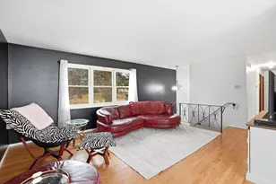 508 W 117th Pl, Crown Point, IN 46307 - Photo 3