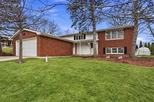 508 W 117th Pl, Crown Point, IN 46307 - Photo 1