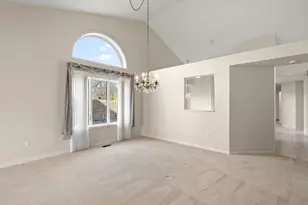 911 Westminster Ln, Munster, IN 46321 - Photo 7