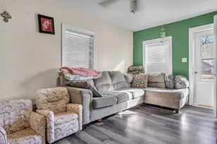 2623 Hart Rd, Highland, IN 46322 - Photo 5