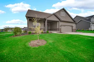 840 Idlewild Ln, Chesterton, IN 46304 - Photo 3