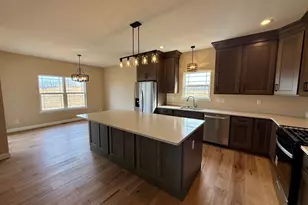 840 Idlewild Ln, Chesterton, IN 46304 - Photo 5