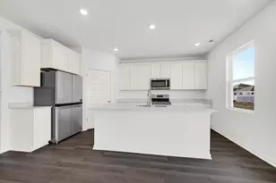 10542 Morse Pl, Crown Point, IN 46307 - Photo 3