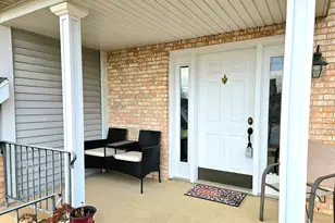 1518 W 96th Pl, Crown Point, IN 46307 - Photo 3