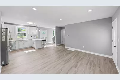 864 Ohio Street, Gary, IN 46402 - Photo 3