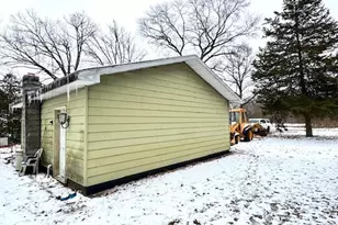 10120 E 200 N, Grovertown, IN 46531 - Photo 13