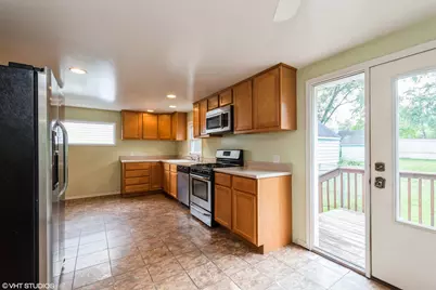 2905 E Michigan Boulevard, Trail Creek, IN 46360 - Photo 9