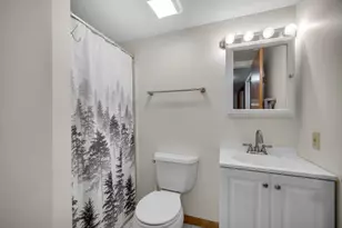 3603 Timberbridge Dr, Valparaiso, IN 46383 - Photo 13