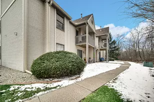 3603 Timberbridge Dr, Valparaiso, IN 46383 - Photo 17