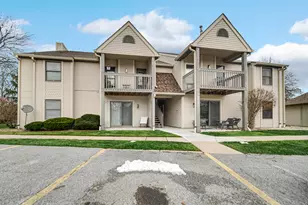 3603 Timberbridge Dr, Valparaiso, IN 46383 - Photo 3