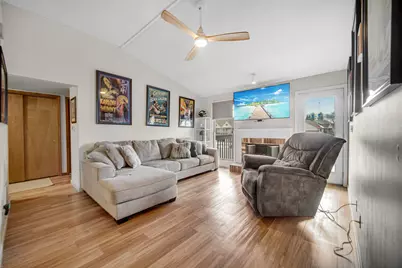 3603 Timberbridge Drive #E, Valparaiso, IN 46383 - Photo 9