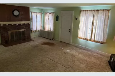 609 Niles Street, La Porte, IN 46350 - Photo 5