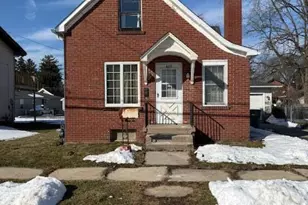 609 Niles St, La Porte, IN 46350 - Photo 1